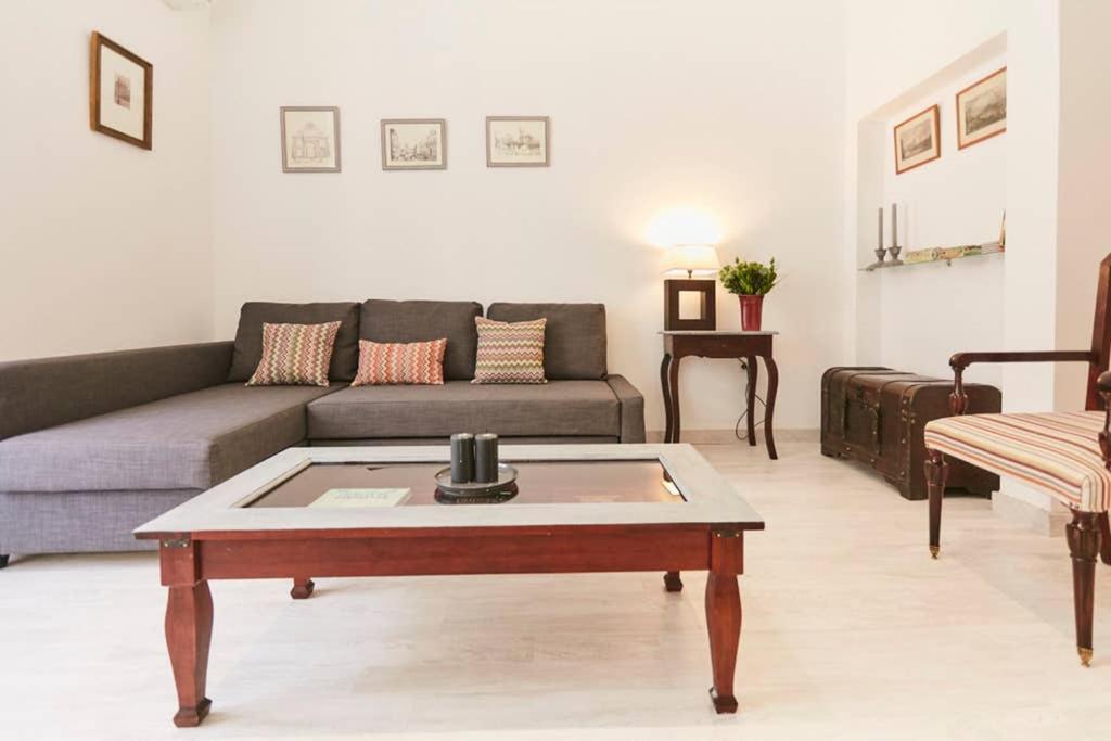 Original Y Coqueto Apartamento Junto A Plaza Mayor Διαμέρισμα Μαδρίτη Εξωτερικό φωτογραφία